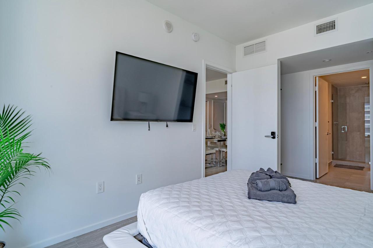 Luxurious 2-Bed Apartment With Breathtaking Bay Views!! Miami Extérieur photo
