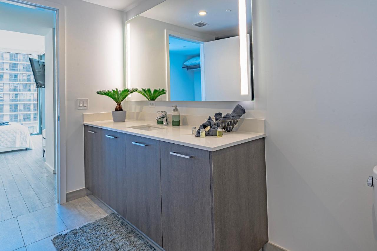 Luxurious 2-Bed Apartment With Breathtaking Bay Views!! Miami Extérieur photo